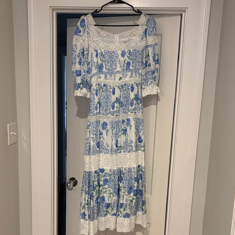 Hunter Bell Evelyn Floral Blue and White Women's Dress